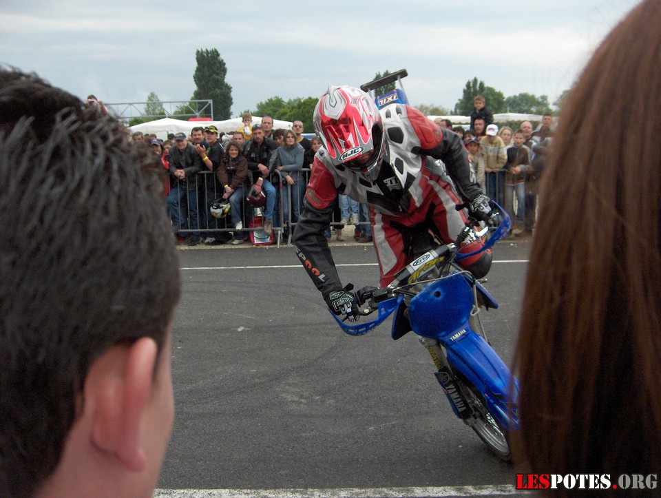 Photographie : Stoppie 2 (supermot')