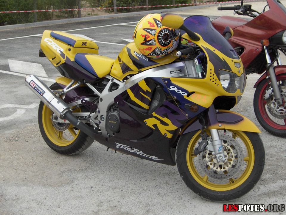 Photographie : Honda 900 CBR