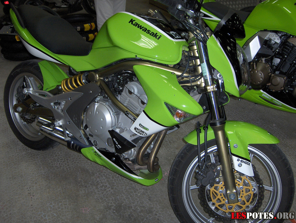 Photographie : Kawasaki ER6N