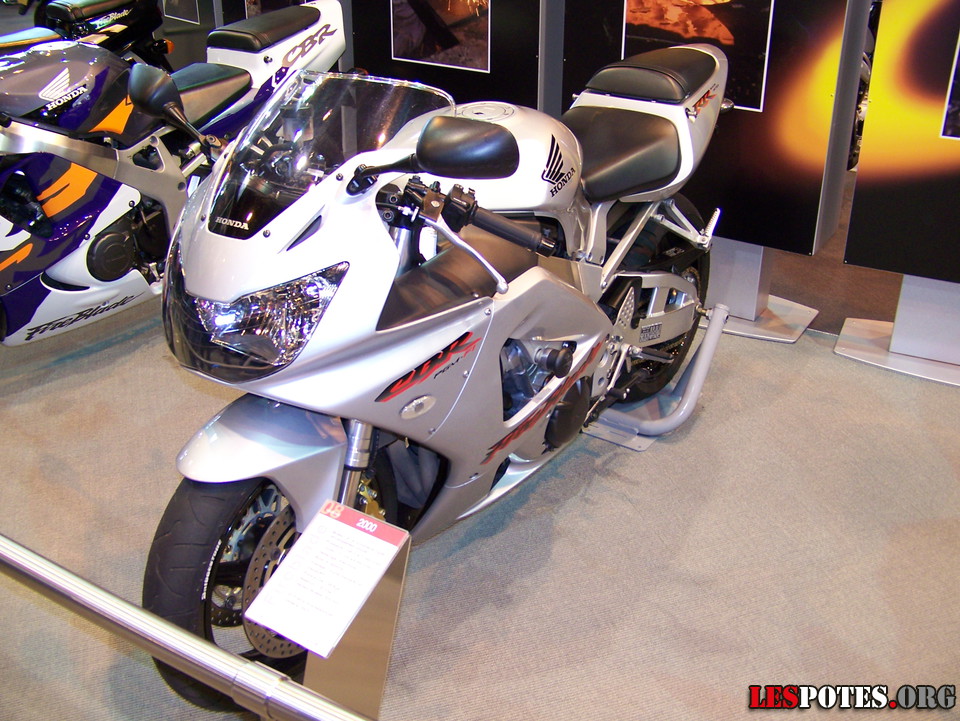 Photographie : Honda 1000 CBR 2000