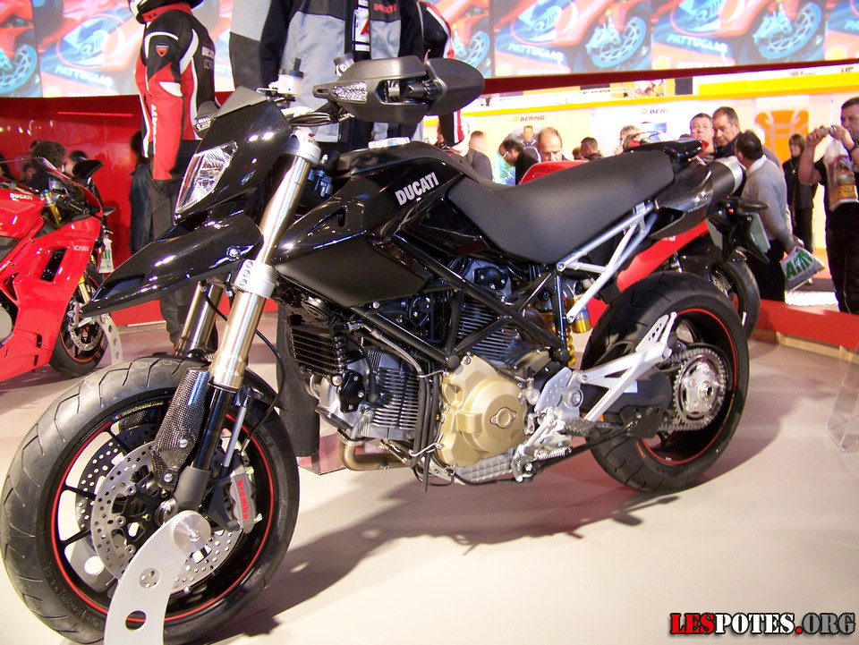 Photographie : Ducati HyperMotard