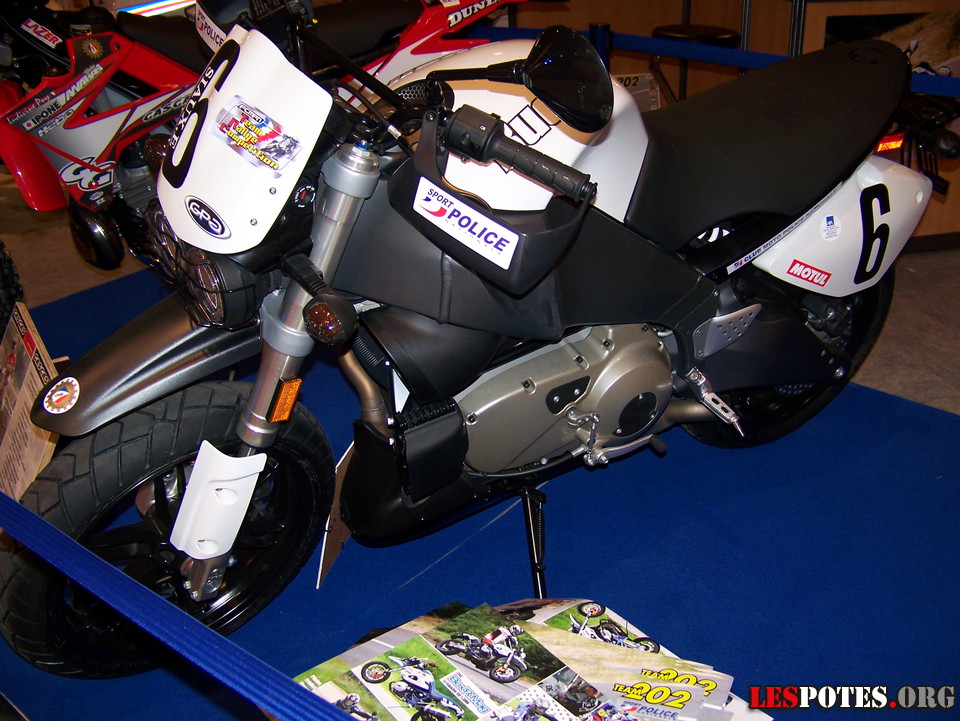 Photographie : Police Buell