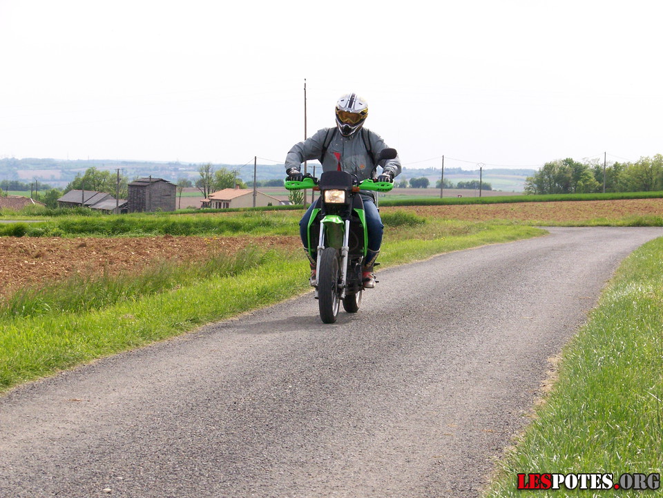 Photographie : Paulo et la 650 KLR