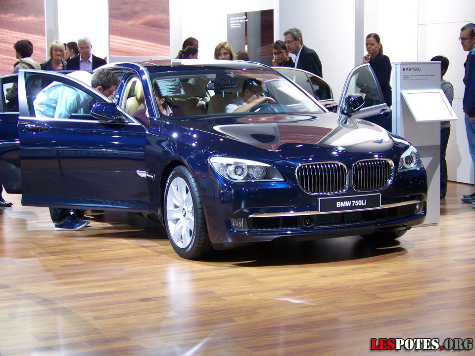Photographie : BMW 750 Li
