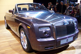 Rolls Royce Phantom Drophead coupe avant