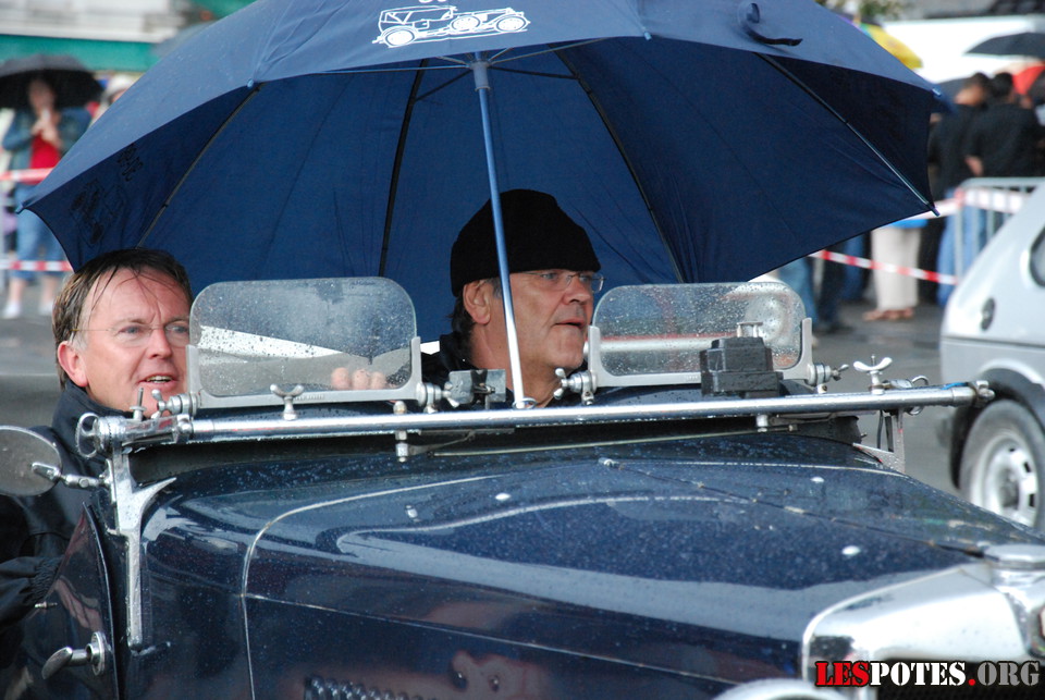 Photographie : MG sous la pluie