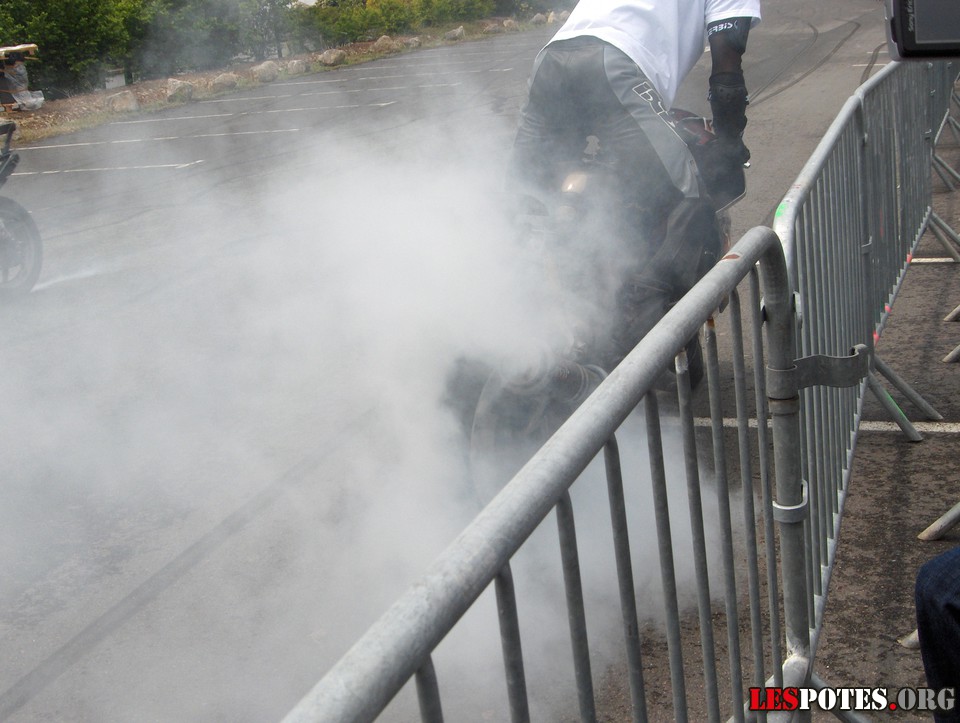 Photographie : Burn 2 (900 CBR)