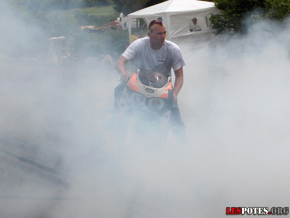 Photographie : Burn 5 (900 CBR)