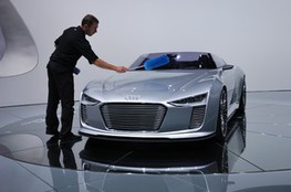 Audi e-tron spyder