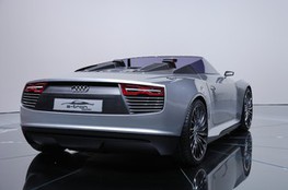 Audi e-tron spyder