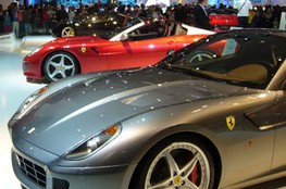 Stand Ferrari