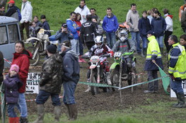 Sp&eacute;ciale 698 et 613