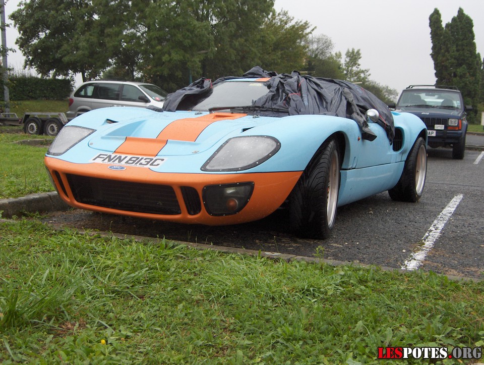 Photographie : FORD GT 40 (bleue)
