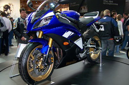 Yamaha R6