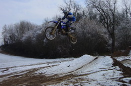 Quentin 125 YZ (saut 6)