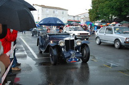 MG sous la pluie