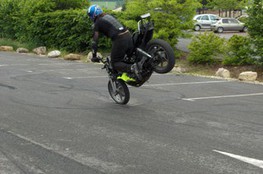 Stoppie 1
