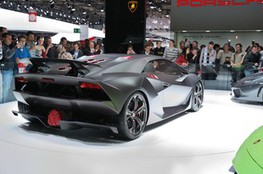 Lamborghini Sesto Elemento