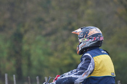 Sous la pluie