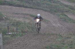 Saut sous la pluie