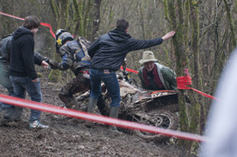 sp&eacute;ciale 2, n&deg;624 au secours !