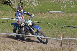 Sp&eacute;ciale T1 : 329 en glisse