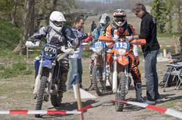 Le ch&acirc;teau : 670, 113 et 111 pointage