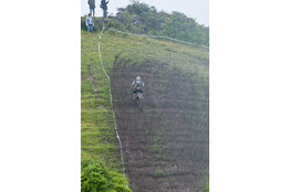 Sp&eacute;ciale, T1, allez, monte !