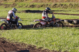 Sp&eacute;ciale - Ludo et Ktm