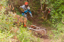 Chute - n&deg;05 en perd sa moto