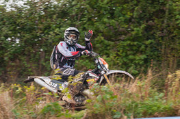 n&deg;361(Ludo) - rentre manger