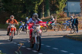 Saint-Jory - d&eacute;part moto