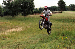 Arnaud saut 1 (250 XR)