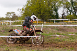 SP2 T2 : n°100 en glisse