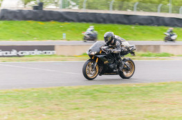 Ligne droite : 675 Daytona