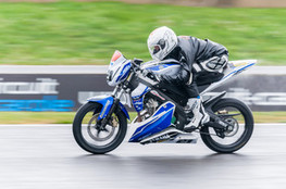 Ligne droite : A. Huet en 125