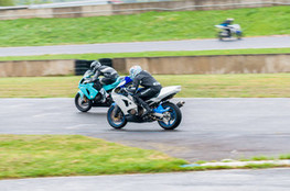 Ligne droite : Ludo s'accroche