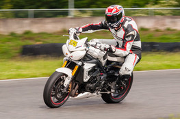 interm&eacute;diaire