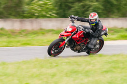 interm&eacute;diaire