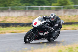 Interm&eacute;diaire