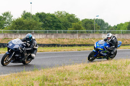 Interm&eacute;diaire