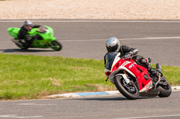 Interm&eacute;diaire