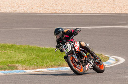 Interm&eacute;diaire