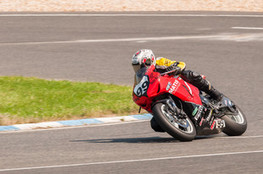 Interm&eacute;diaire