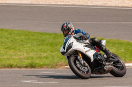 Interm&eacute;diaire