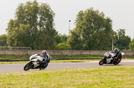 Interm&eacute;diaire