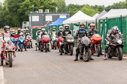 Interm&eacute;diaire - pr&ecirc;ts