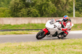 Interm&eacute;diaire