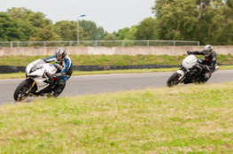 Interm&eacute;diaire