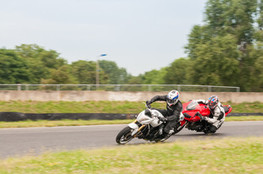 Interm&eacute;diaire